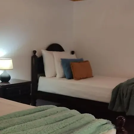 Spacious House For Groups Near The Pools * 포르투모니즈
