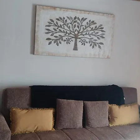 펜션 Spacious House For Groups Near The Pools *