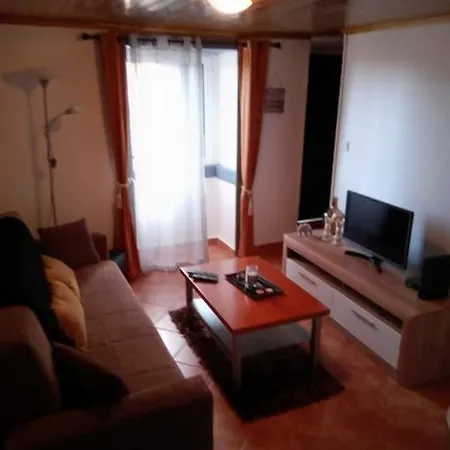 Spacious House For Groups Near The Pools Porto Moniz
