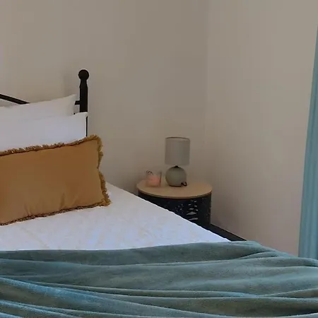 Spacious House For Groups Near The Pools Holiday home *